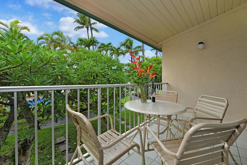 Napili Shores D227 Studio Bedroom 1 Bathroom Condo