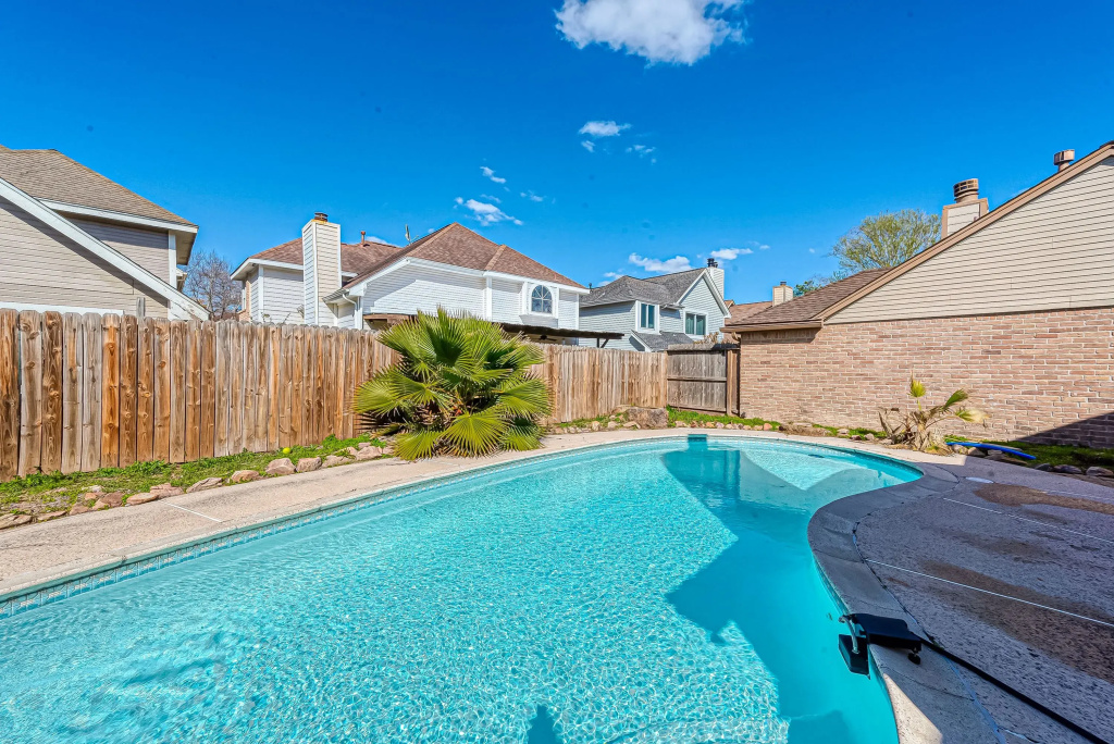 Modern Tranquility in Katy Tx - Arcade Room Pool