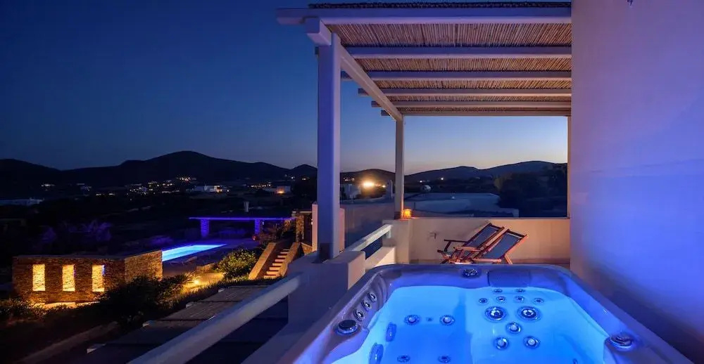 Antiparos Luxury Villas