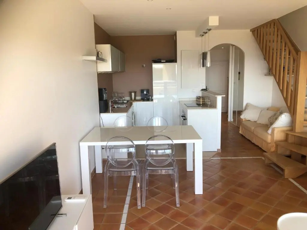 RAMATUELLE SAINT TROPEZ, en front de mer