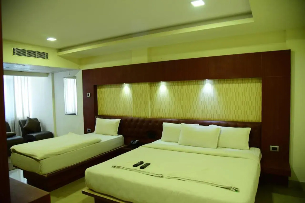 Hotel Adya Classsic