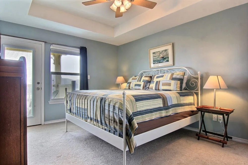 Buttercup Cottage 6BV 2 Bedrooms 2 Bathrooms Home