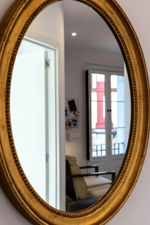 Acogedor, de Diseño Moderno en Zona Antigua