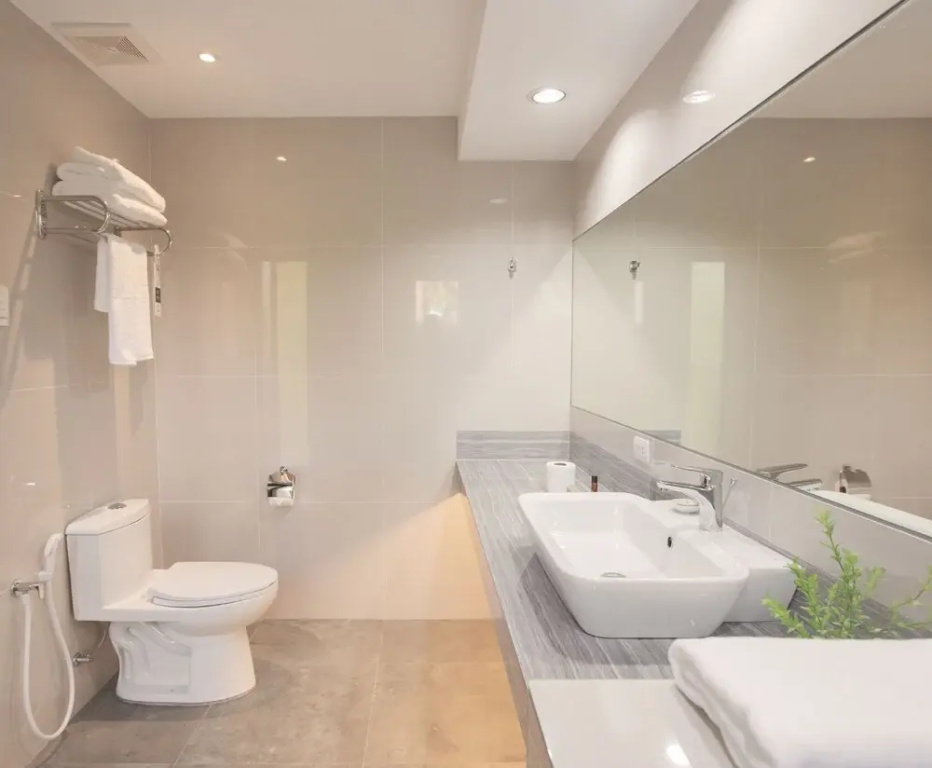 Rovira Suites