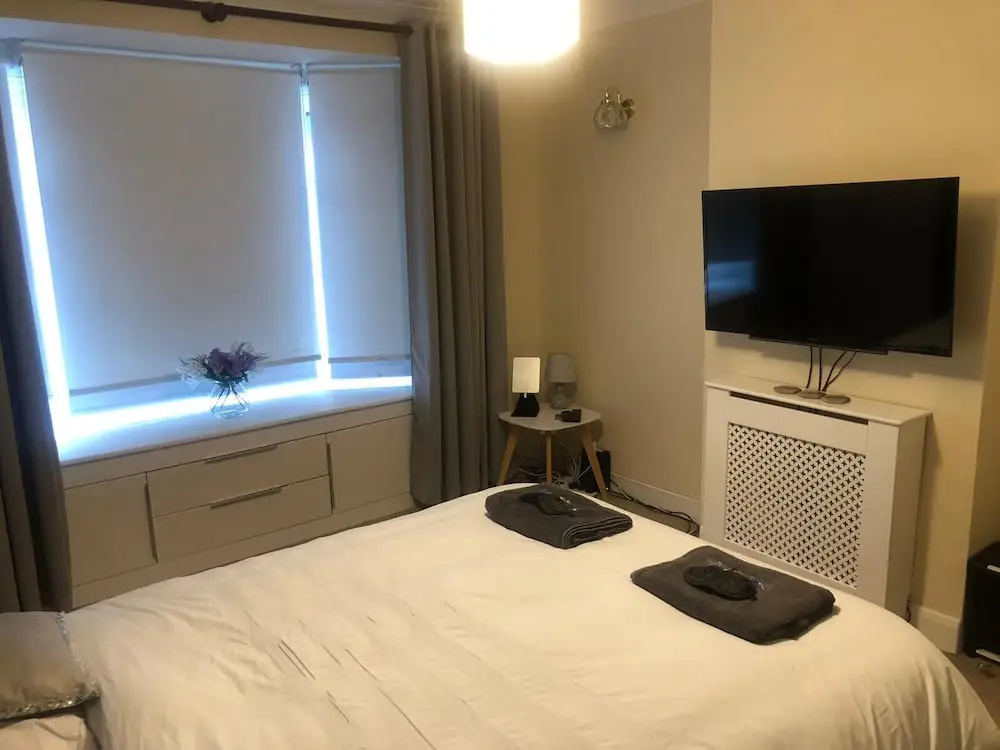 Elegant Rooms in a Quiet Location