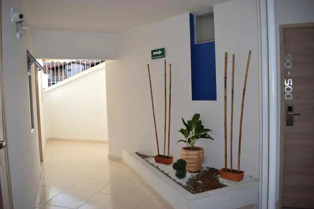 Hotel Suites 44 Laureles