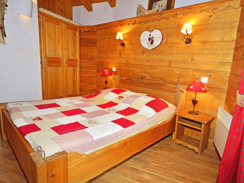 Large Chalet in Champagny-en-Vanoise near Paradiski Ski Area