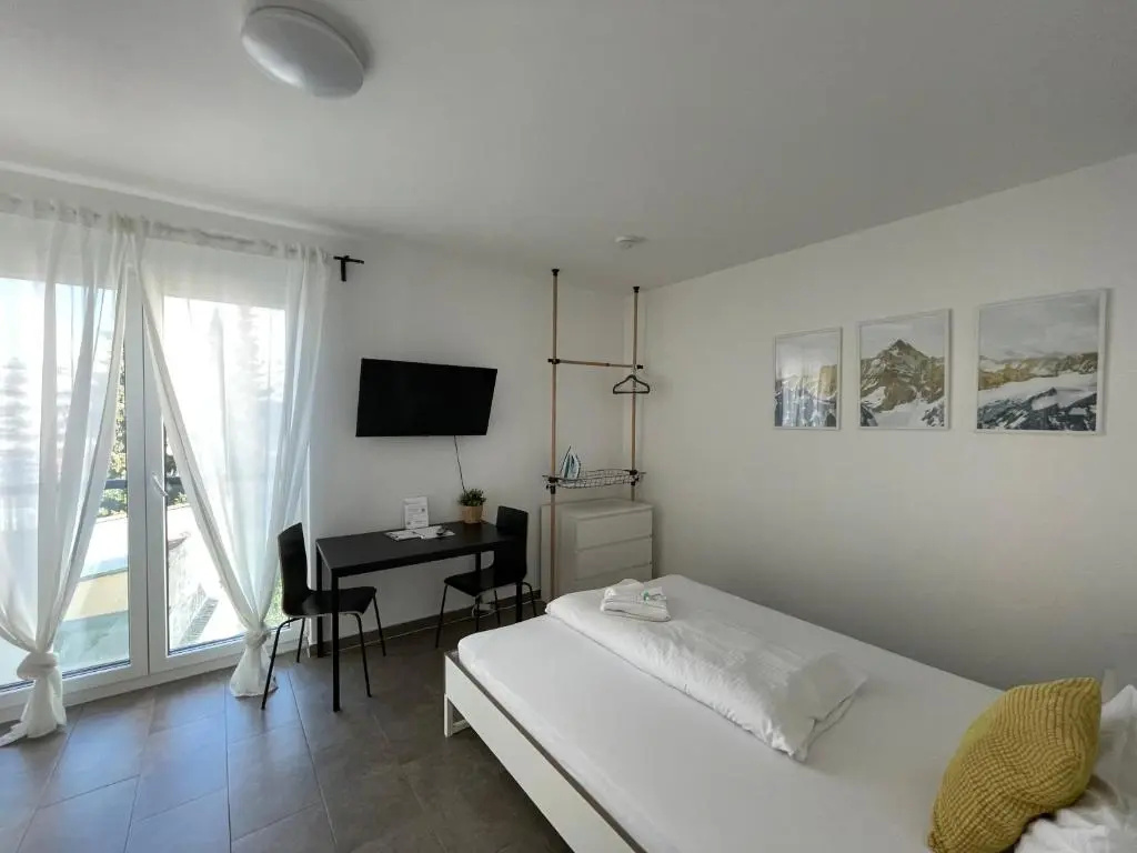 Nibelungen Apartments