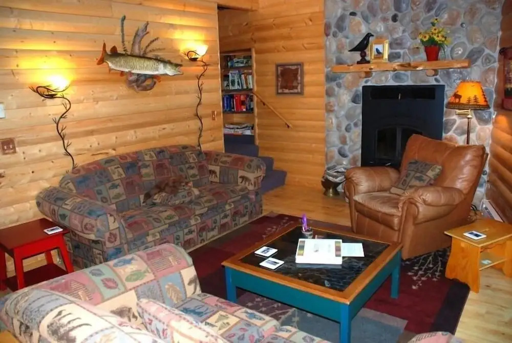 Crow Wing Crest Resort