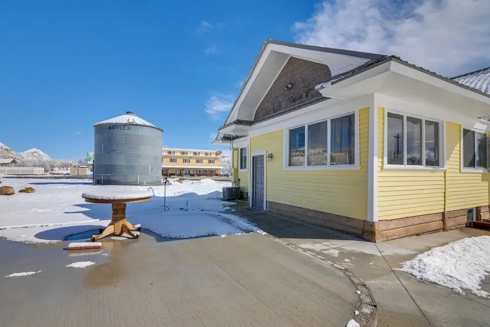 Beautiful Historic Home Near Bryce Canyon!