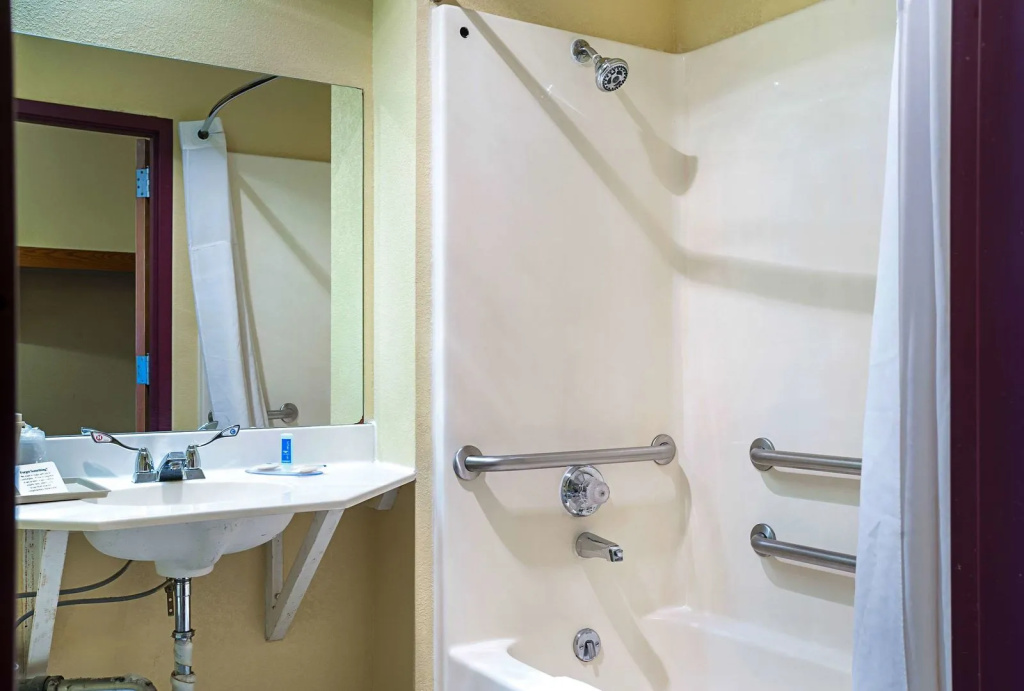 Rodeway Inn & Suites Monticello