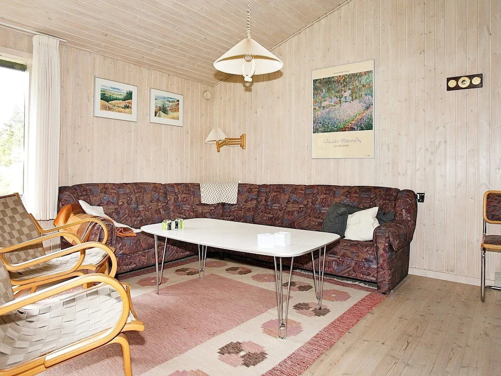 Cosy Holiday Home in Midtjylland With Sea Nearby