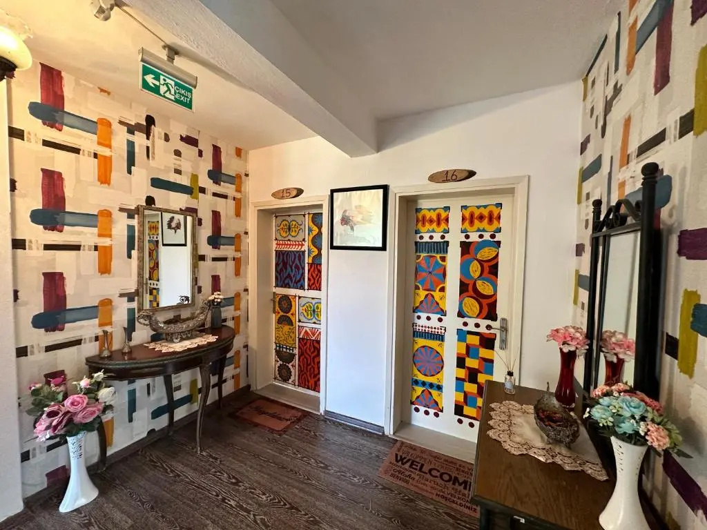 Bonjourla Otel