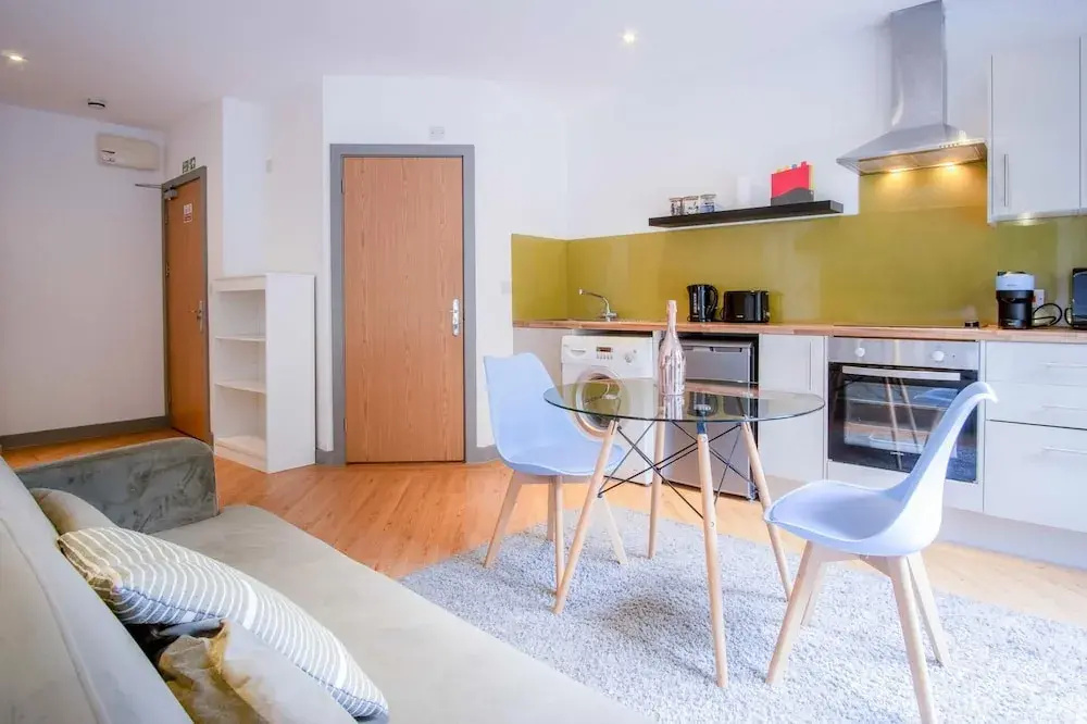 Princess Lofts 1 - 1 Bedroom Studio - Swansea