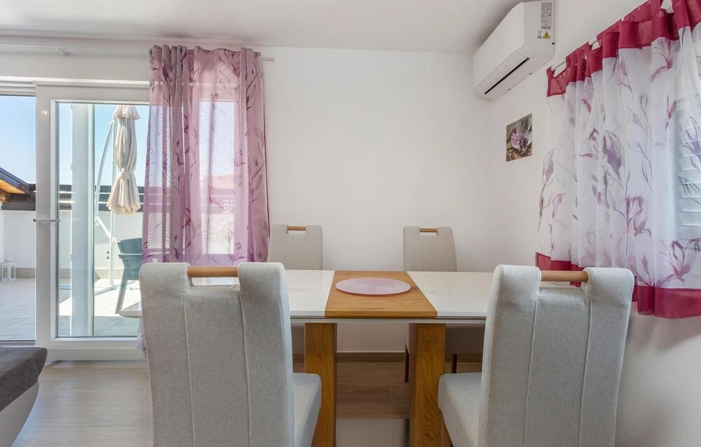 Stunning Apartment in Kostrena With 2 Bedrooms and Wifi