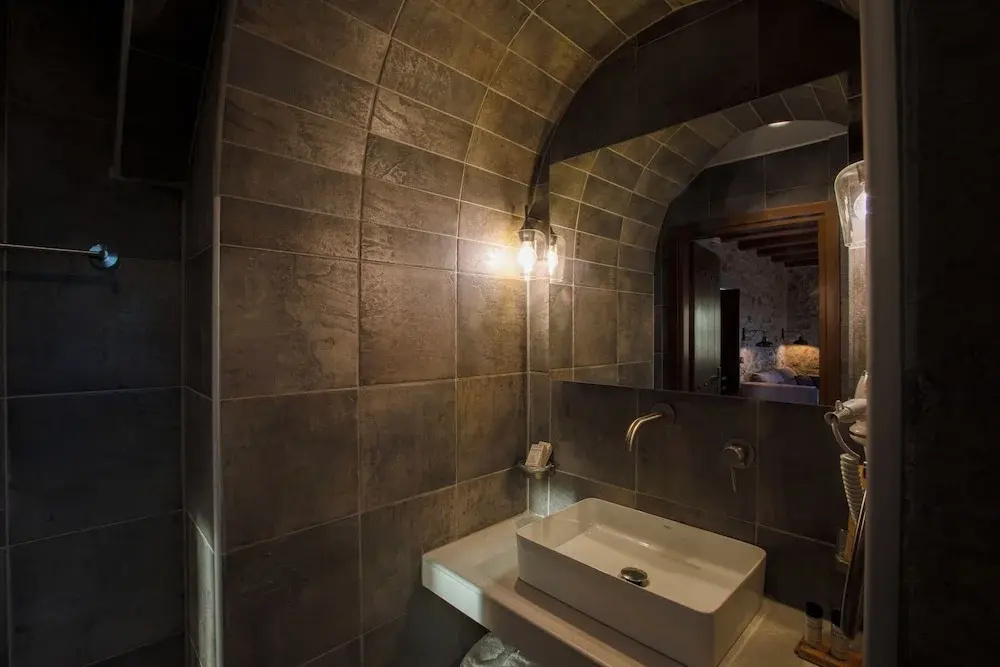 Anemos Suites Mani