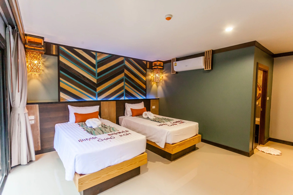 โรงแรมชาวเกาะพีพี Chaokoh Phi Phi Island