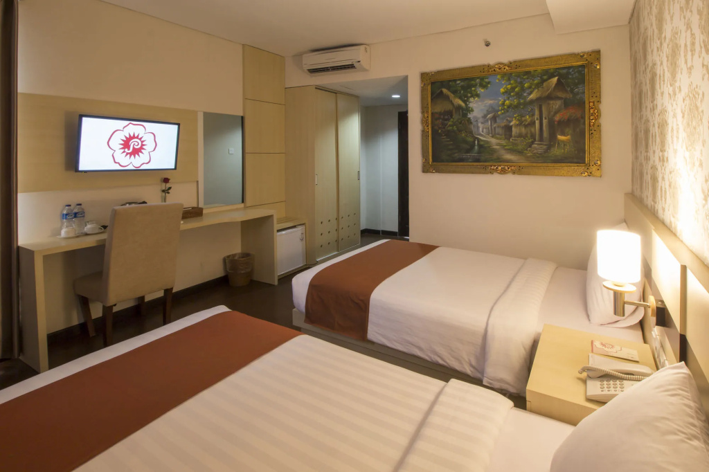 Grand Puri Saron Hotel Yogyakarta