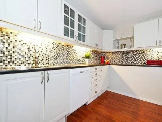 Enter Viking Apartment Hotel