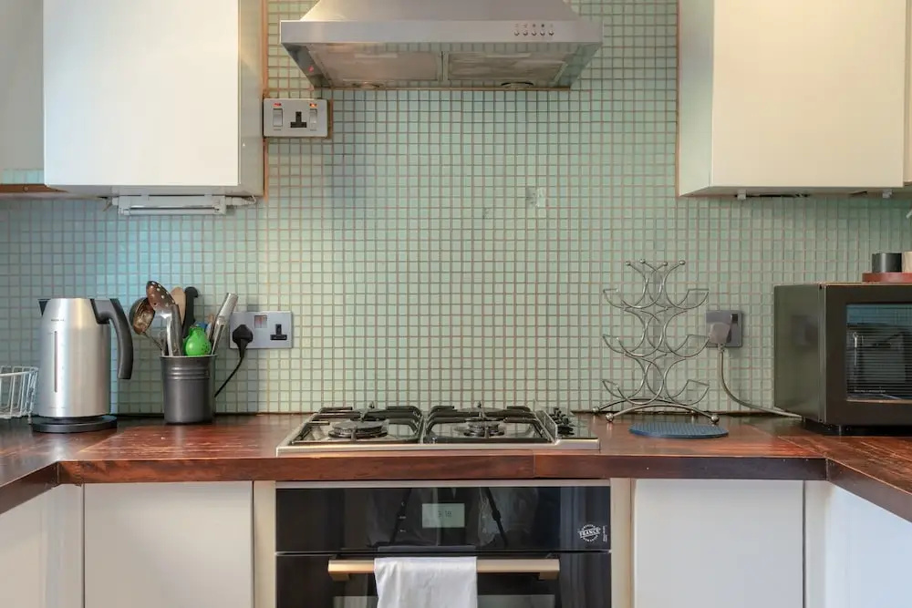 Spacious 3 Bedroom Apartment in Chelsea