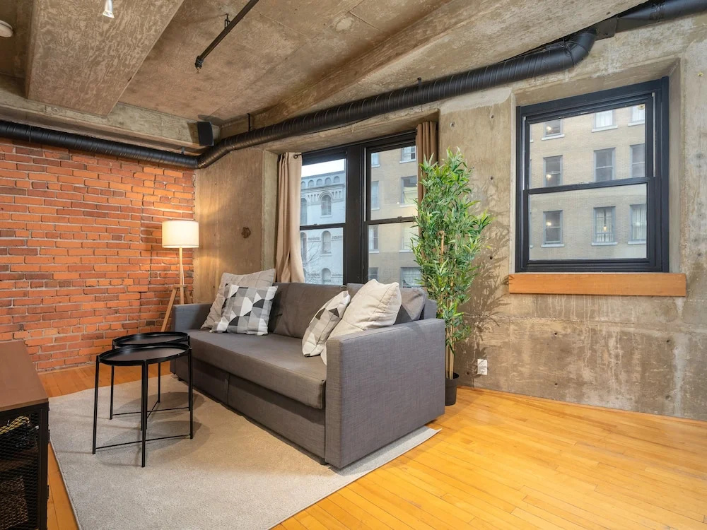 Sterling Suites - Gastown