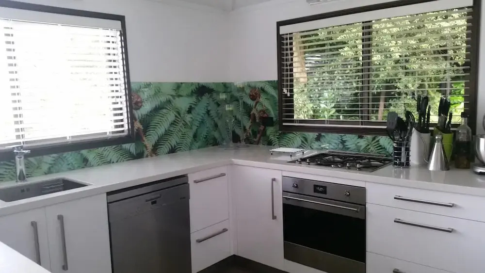 Water's Edge Holiday Home