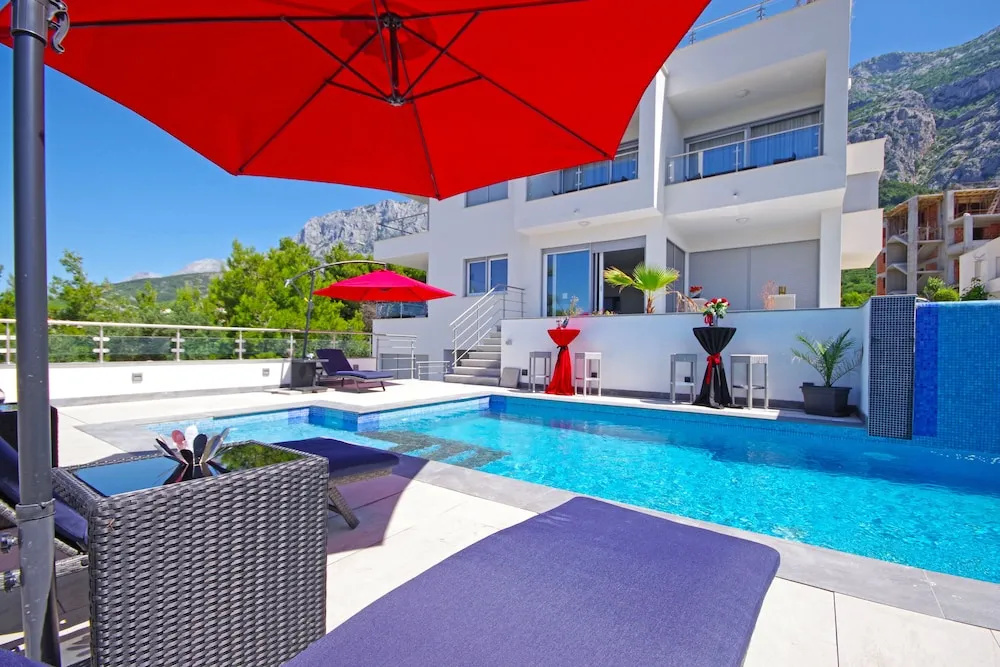 Villa Inis
