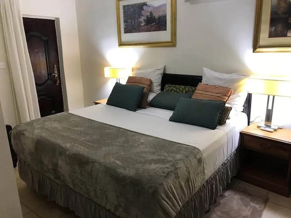 HOTEL MALLIKA COMPANY, SL