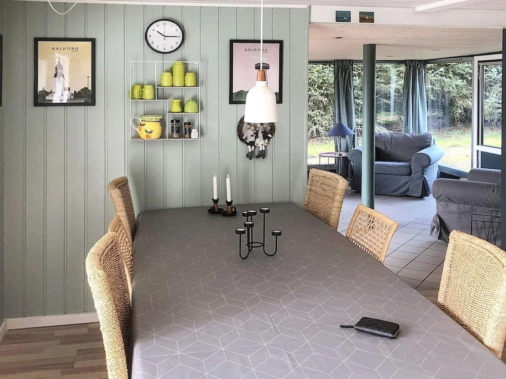 Secluded Lagoon Retreat in Hou-by Traum