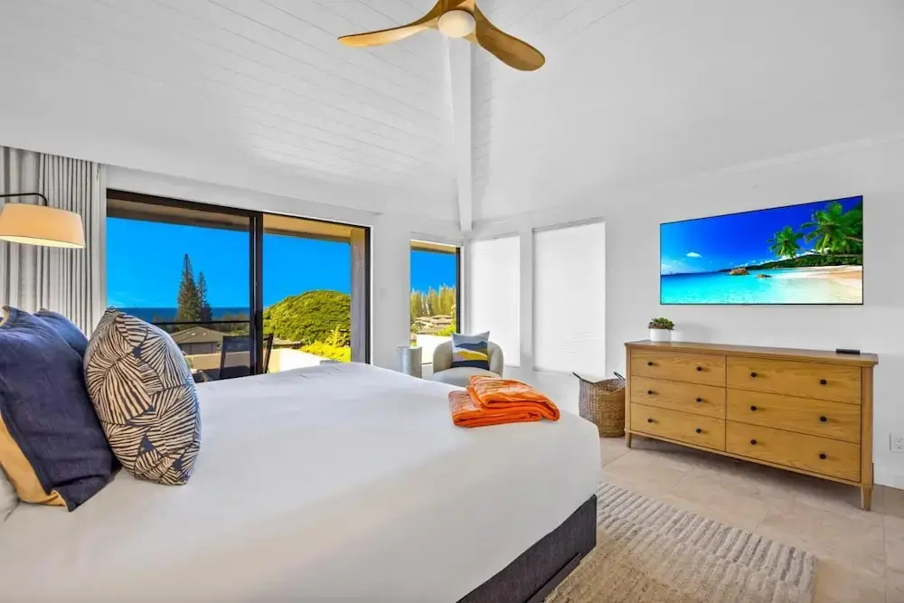 Kapalua Golf Villas Ocean View 2 BR Sleeps 6 Villas Perfect for Golfers Complimentary Car with 6 Nights KGV-21P2 by KBM