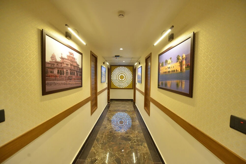 Hotel RR 62-Jaipur City Centre Hotel