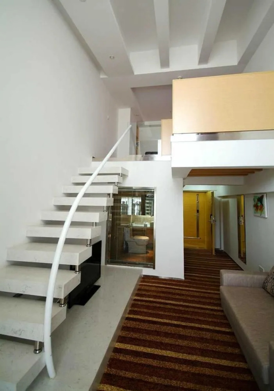 Holiday Bay Fashion Hotel