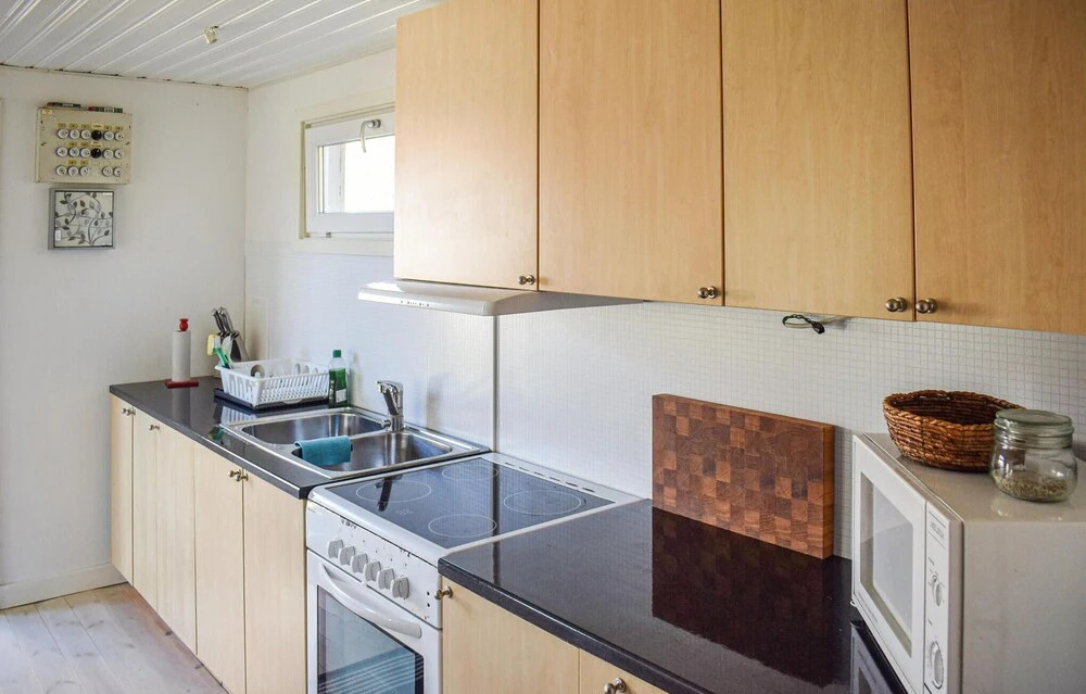 1 Bedroom Lovely Home In Huskvarna