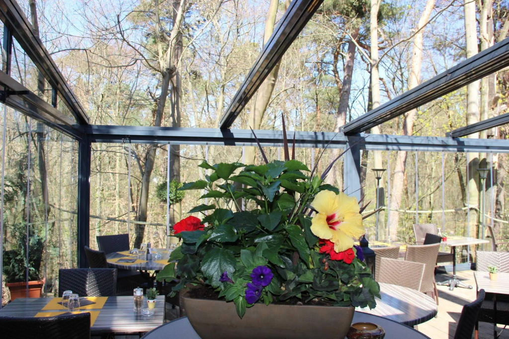 Hotel Restaurant Les Pins logis