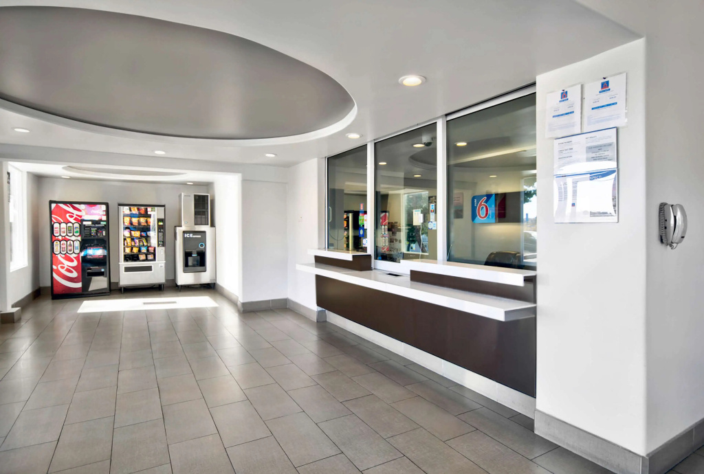 Motel 6 Victorville - Desert Express