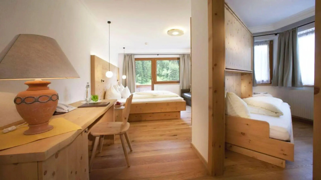 Natur- & Wanderhotel Tuxertal