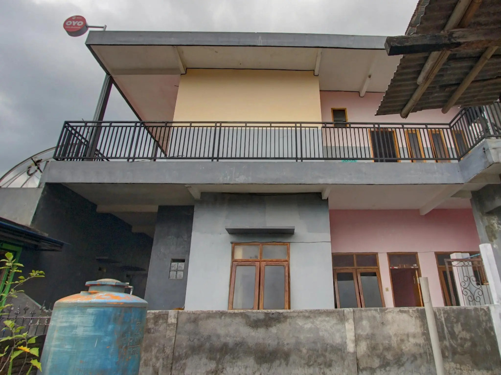 Villa Gothick by Oyo Rooms