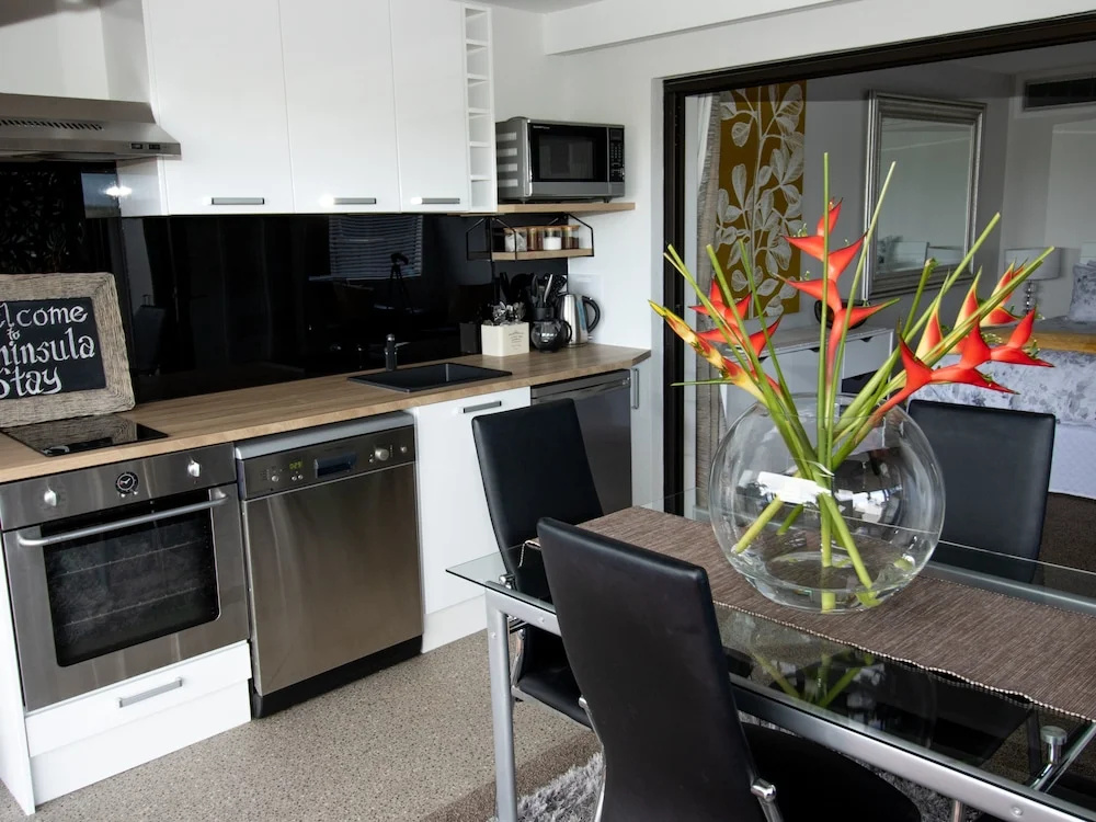 Peninsula Stay Apartments - Pohutukawa and Nikau