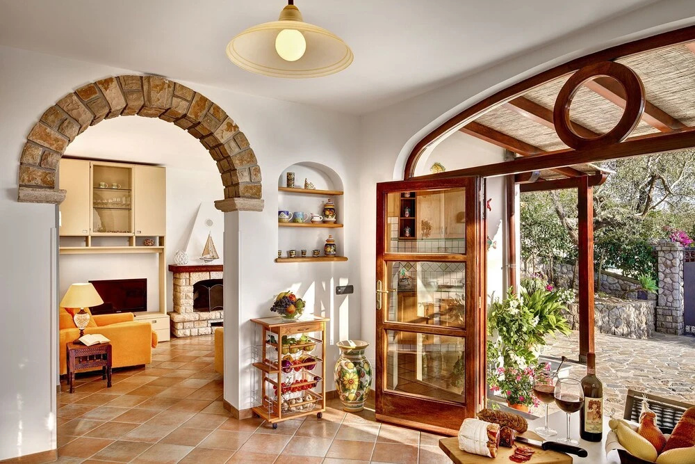 Tulipano - A Charming and Peaceful Hillside Villa With Lovely Views