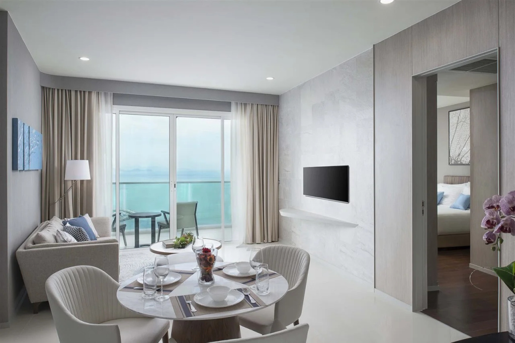 White Sand Beach Residences Pattaya