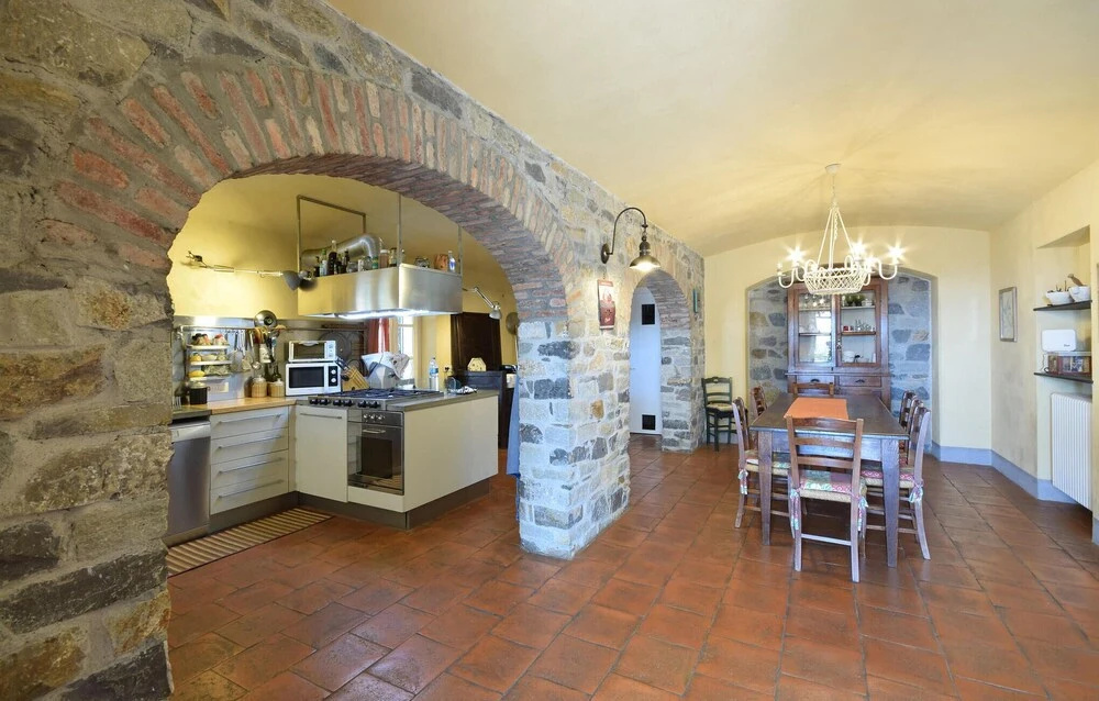 Pet Friendly Home In Cogorno With Wifi