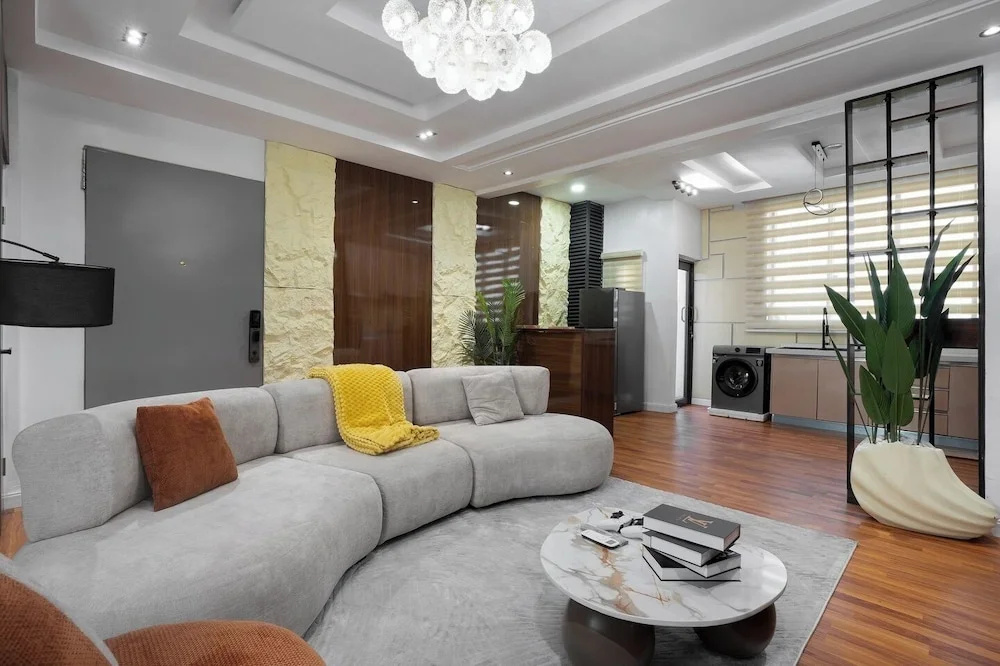 Aij Residence