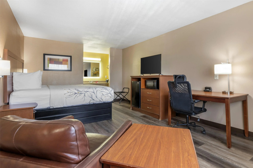 SureStay Plus Hotel by Best Western Poteau