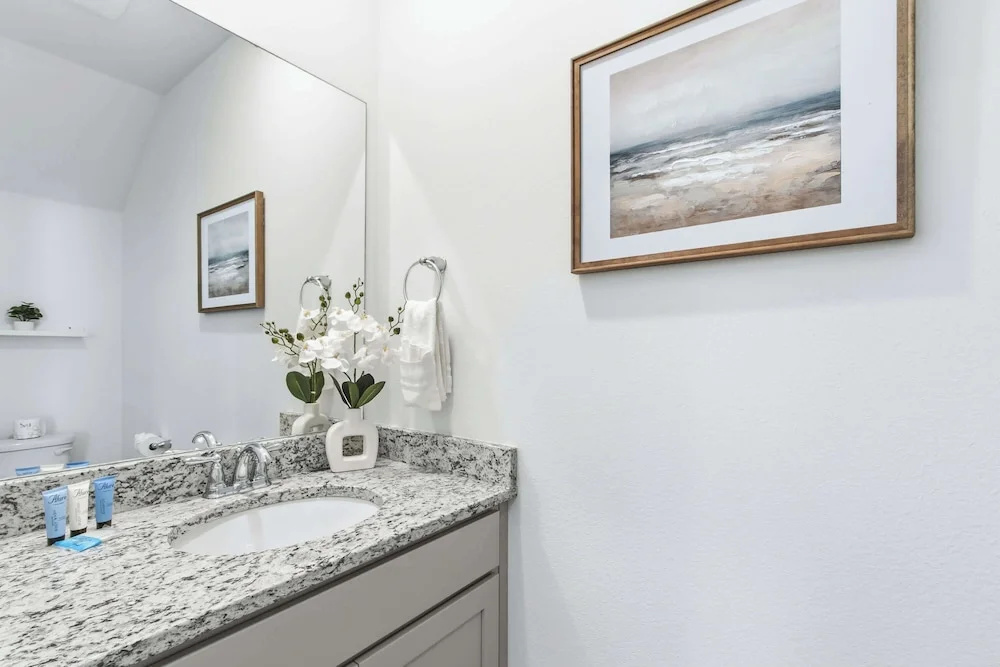 Dual Townhome Sleeps 14 Beach Fun Dining
