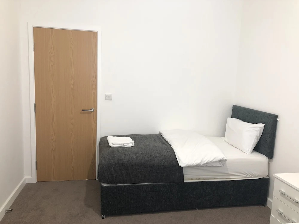 Showcase Apartments - Highcross House Apart Hotel