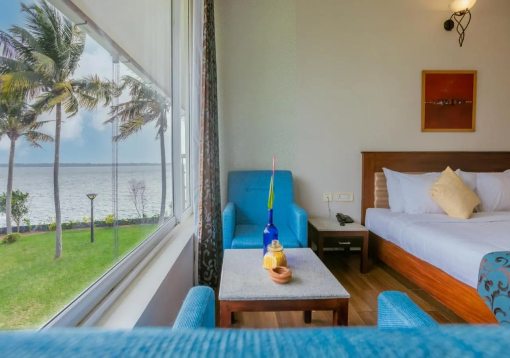 Waters Edge Kochi - a VKation Experience