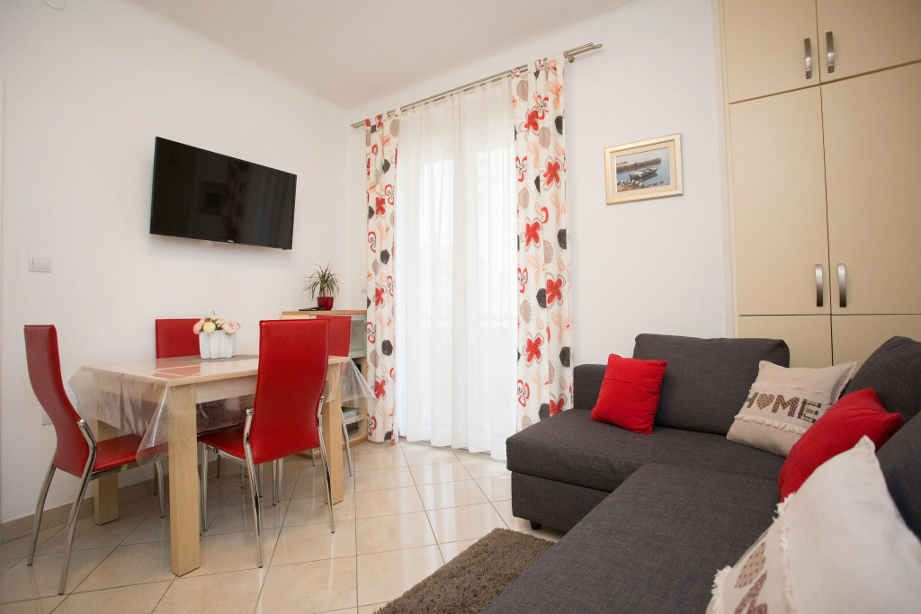 Apartment Split