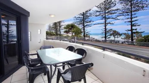 Unit 1 The Rocks 1746 David Low Coolum Beach Linen Included Wifi 500 Bond