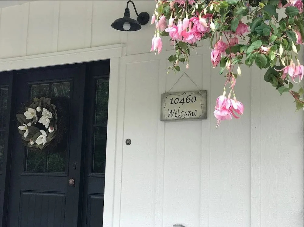 Snowgoose Pond Bed & Breakfast