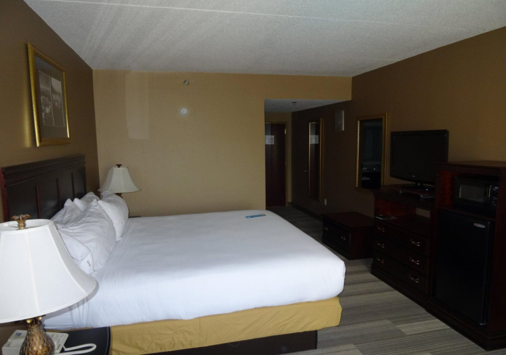 Holiday Inn Express & Suites - Tuscaloosa-University by IHG